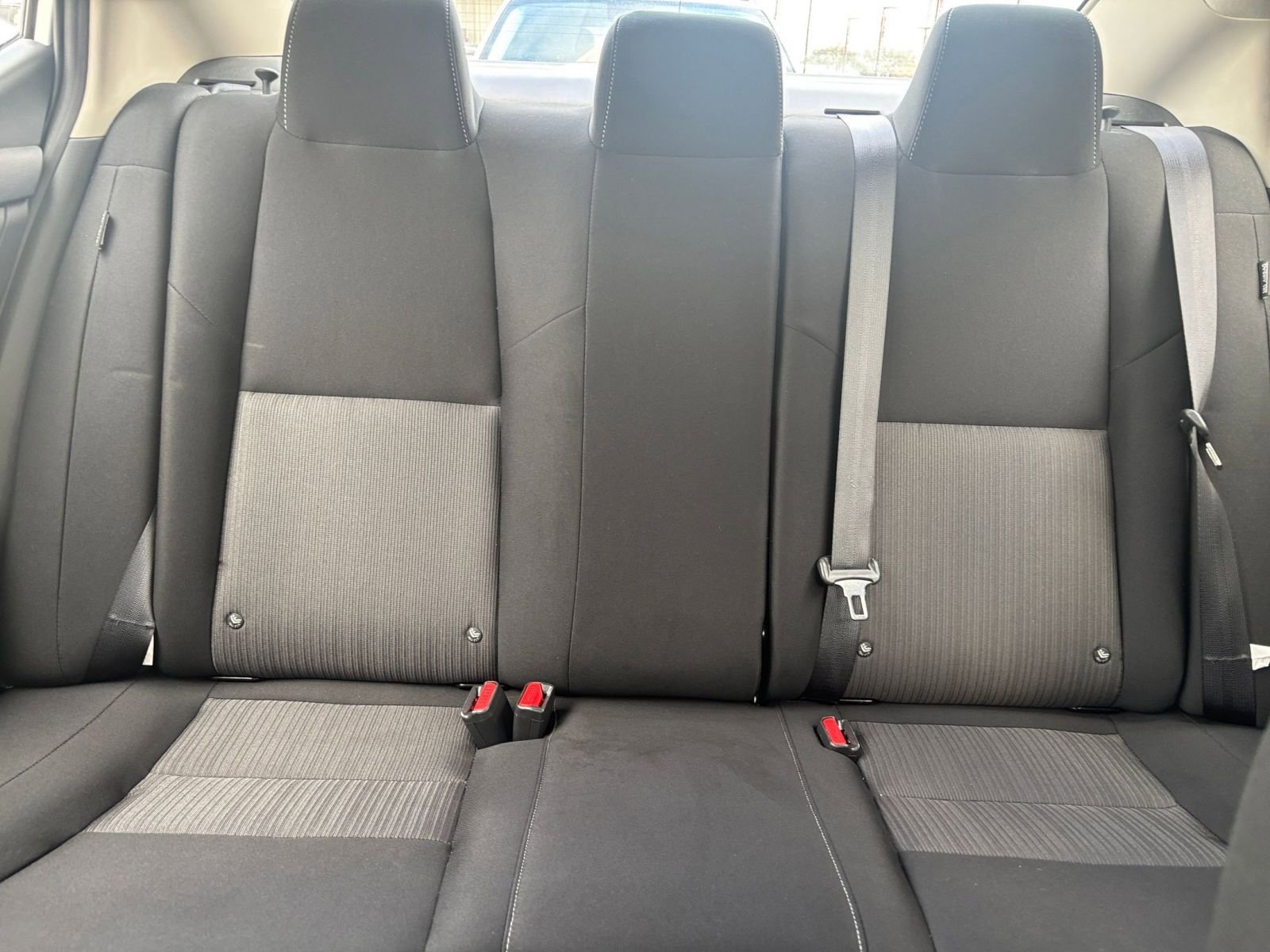 Used 2025 Nissan Sentra SV image 36