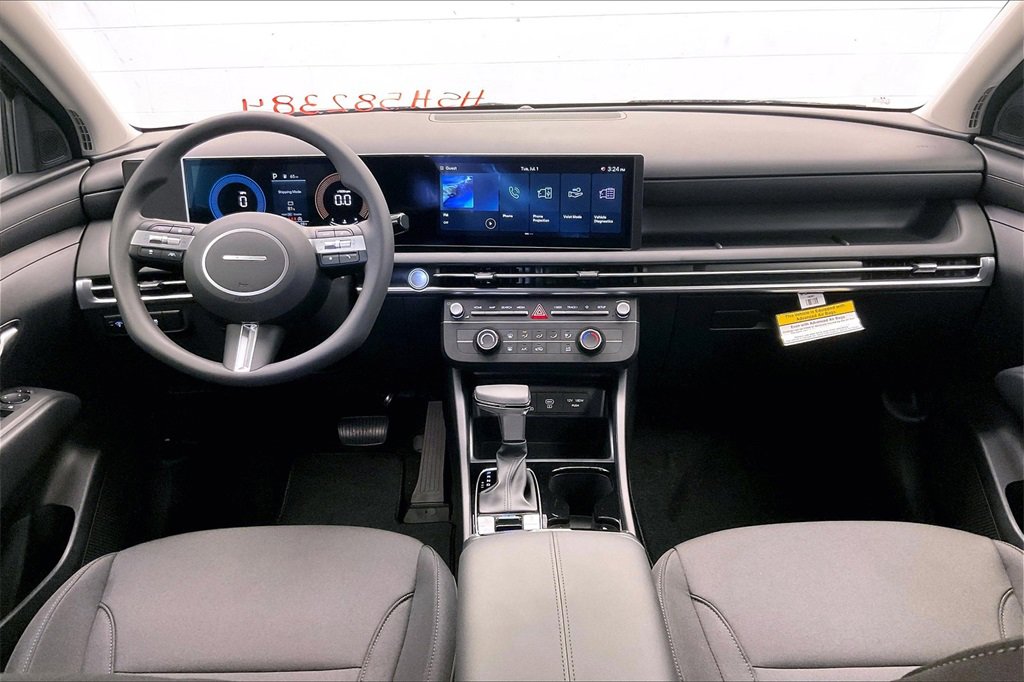 New 2025 Hyundai Tucson SE image 5