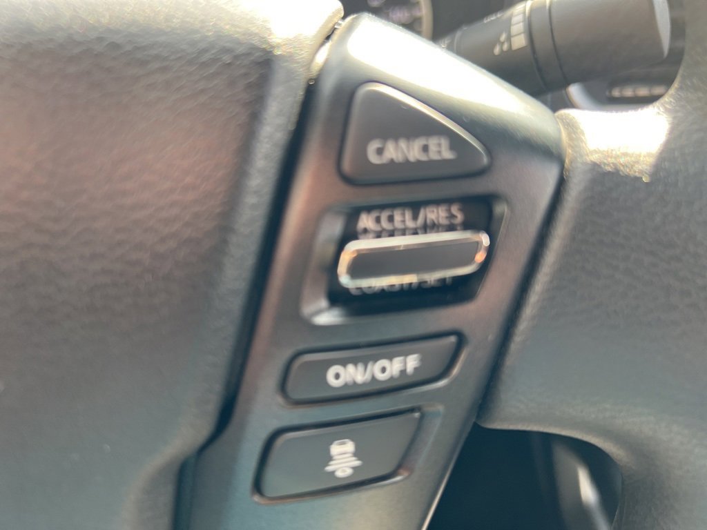 Used 2024 Nissan Frontier SV w/ Technology Package image 17