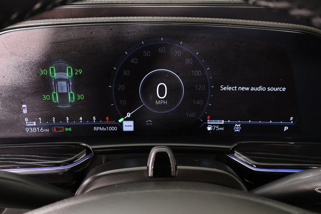 Used 2023 Cadillac Escalade Sport image 4