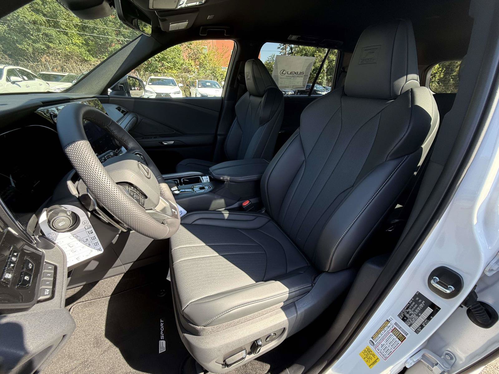New 2026 Lexus TX 500h AWD w/ Technology Package image 2