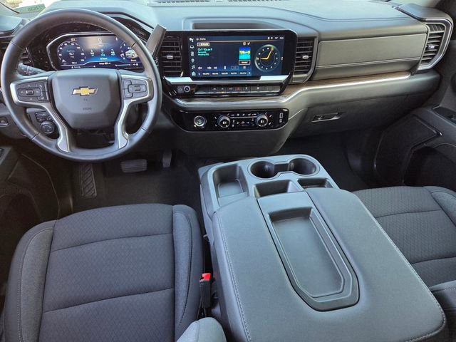 Used 2024 Chevrolet Silverado 1500 LT image 16