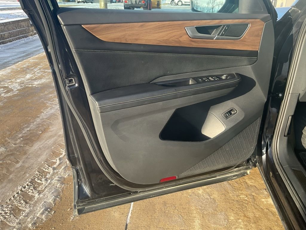 Used 2024 Volkswagen Atlas SE image 7