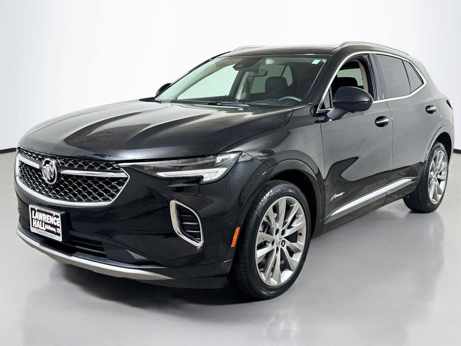 Certified 2022 Buick Envision Avenir w/ Technology Package II FWD image 33