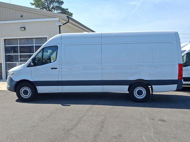 Used 2020 Mercedes-Benz Sprinter 2500 image 6