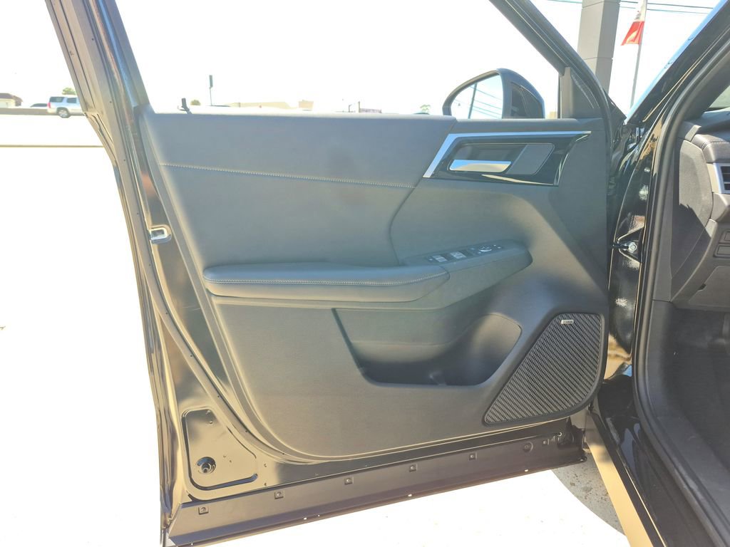New 2026 Mitsubishi Outlander LE FWD image 20