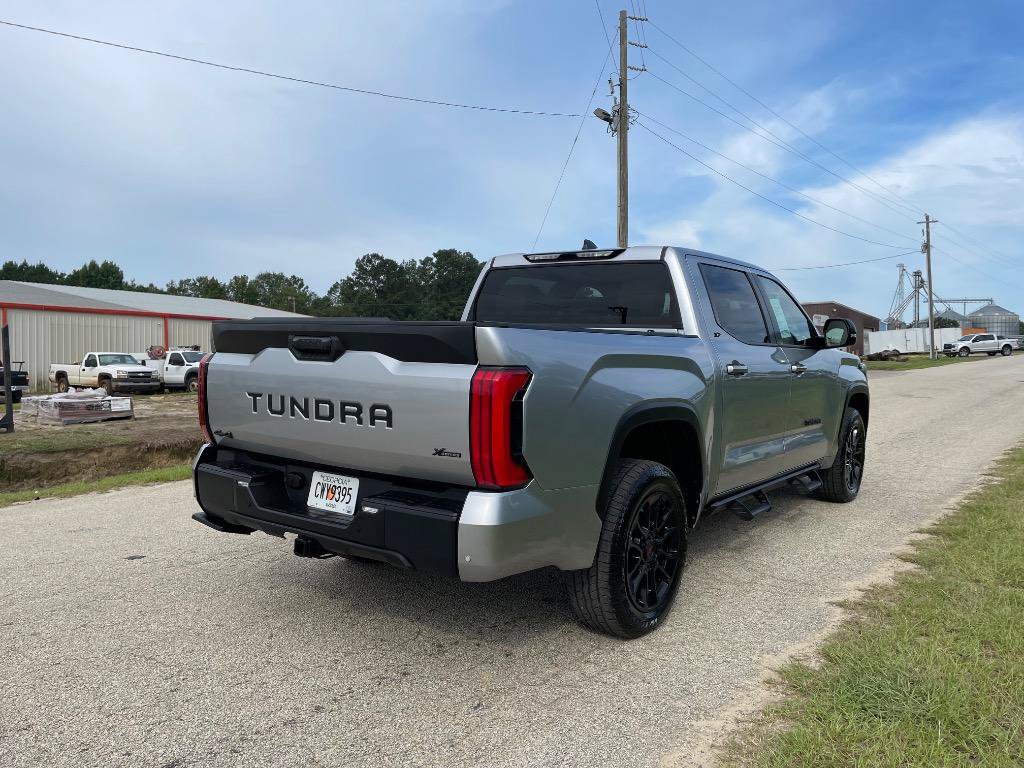 Used 2025 Toyota Tundra SR5 w/ SR5 Premium Package AWD/4WD image 6