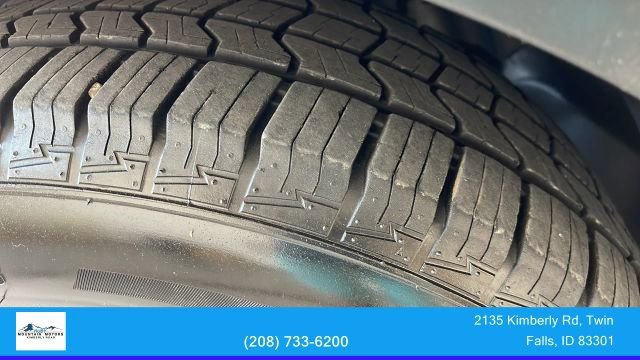 Used 2015 Ford Explorer XLT w/ Equipment Group 202B image 10