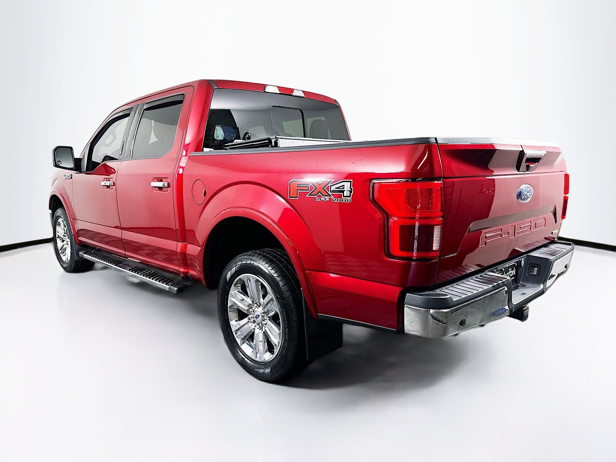 Used 2019 Ford F150 Lariat image 5