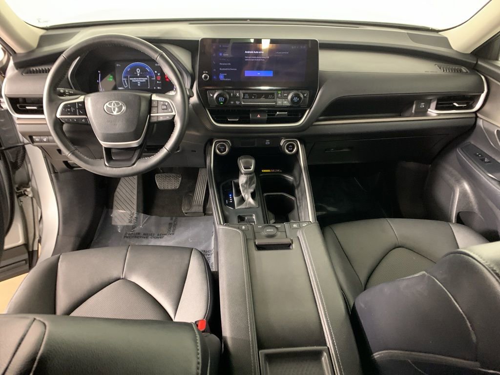 Used 2024 Toyota Grand Highlander AWD Hybrid image 37