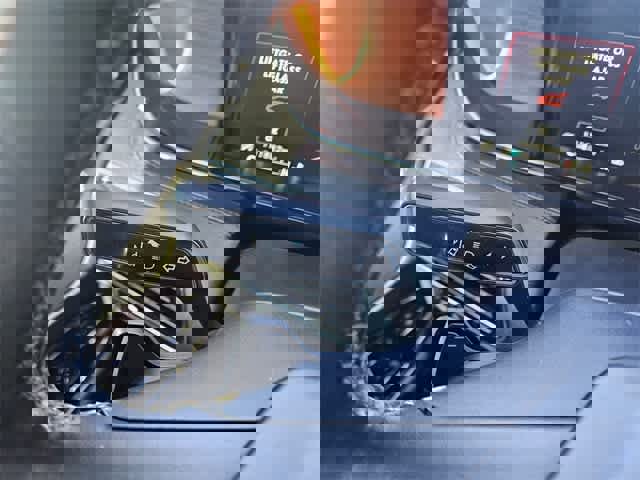 Used 2019 Lincoln Navigator L Reserve image 28