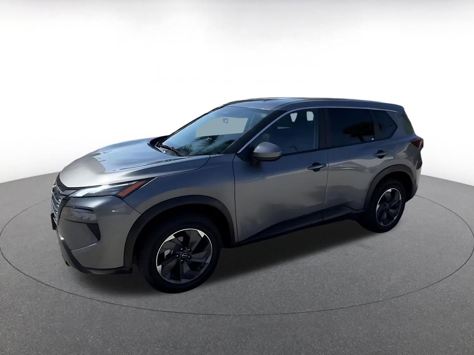 Used 2025 Nissan Rogue SV FWD image 8