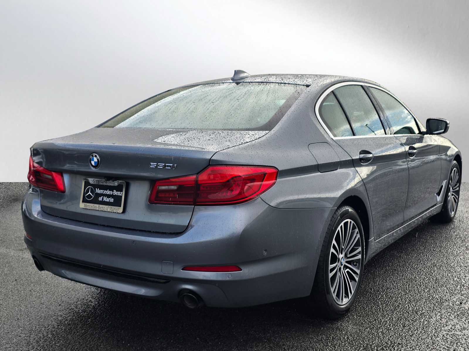 Used 2020 BMW 530i w/ Convenience Package image 3