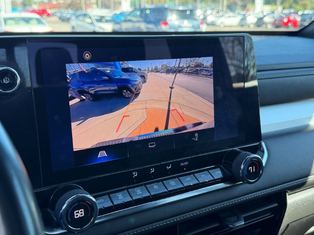 Used 2023 Chevrolet Colorado LT w/ LT Convenience Package RWD image 27