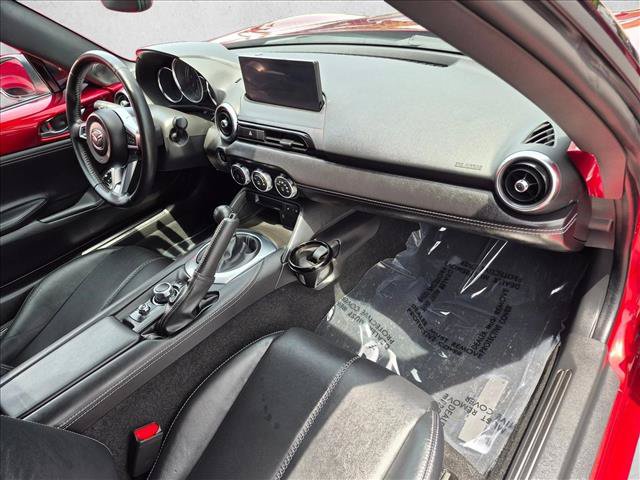 Certified 2025 MAZDA MX-5 Miata Grand Touring w/ Weather Package RWD image 18