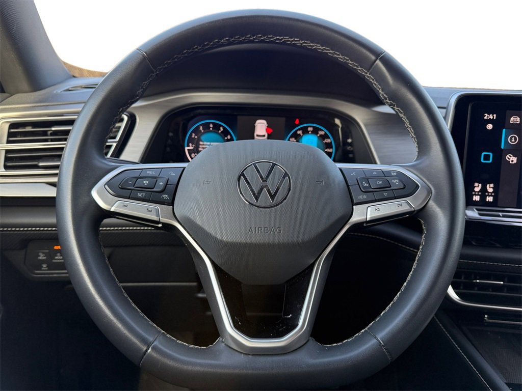 Used 2024 Volkswagen Atlas Cross Sport SE image 12
