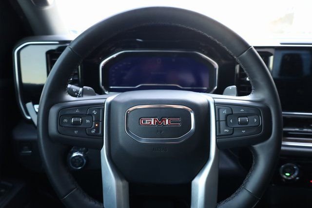 Used 2023 GMC Sierra 1500 Elevation image 13