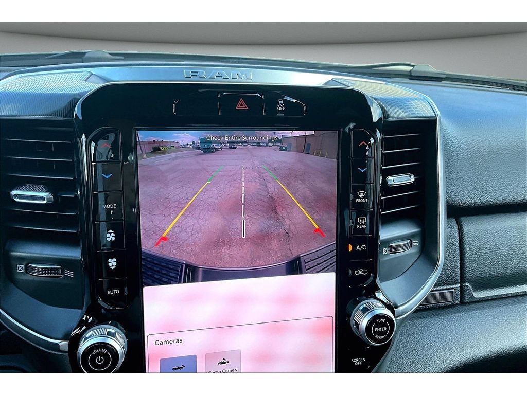 New 2026 RAM 3500 Big Horn AWD/4WD image 32