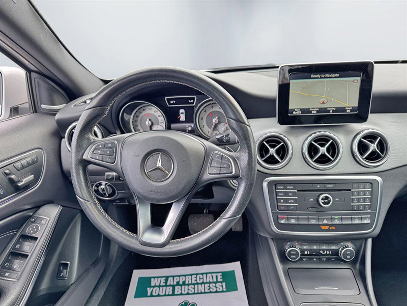 Used 2017 Mercedes-Benz GLA 250 4MATIC image 15