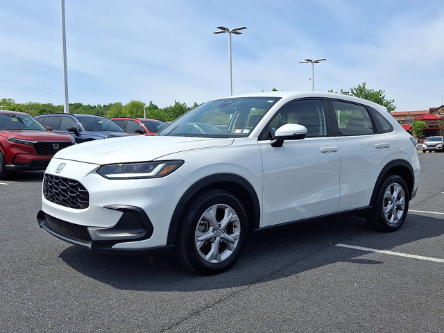 Certified 2024 Honda HR-V LX image 3