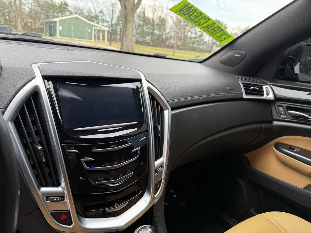 Used 2014 Cadillac SRX Luxury AWD/4WD image 12