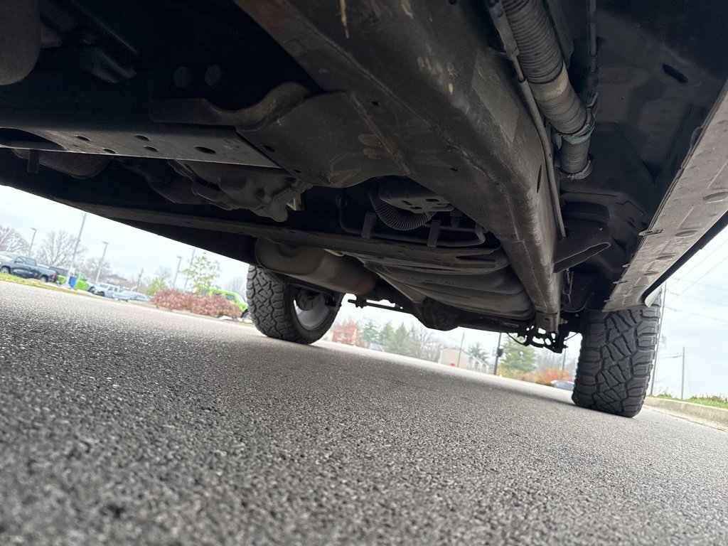 Used 2017 Chevrolet Suburban Premier image 14