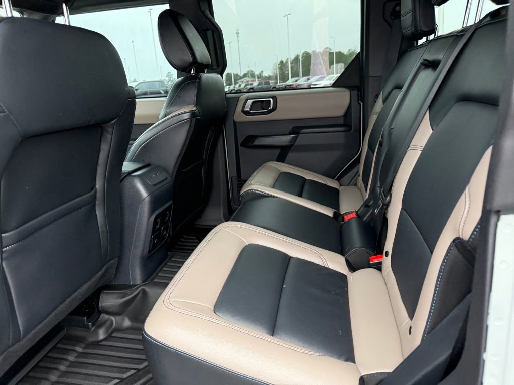 Used 2024 Ford Bronco Wildtrak image 25