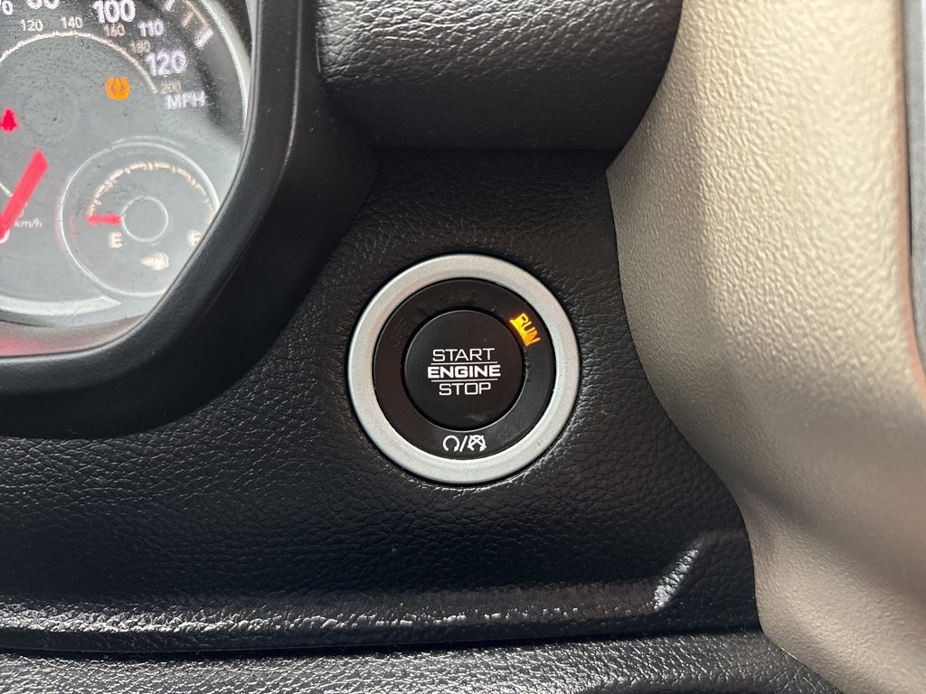 Used 2019 RAM 1500 Laramie image 14