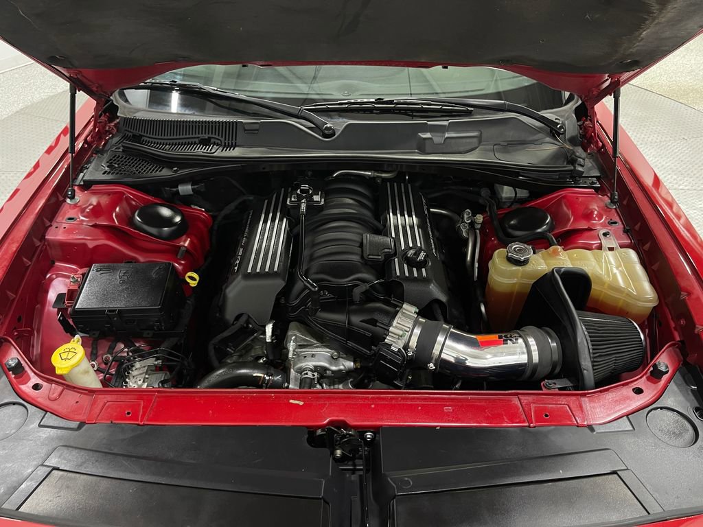 Used 2016 Dodge Challenger R/T Scat Pack w/ Leather Interior Group image 25