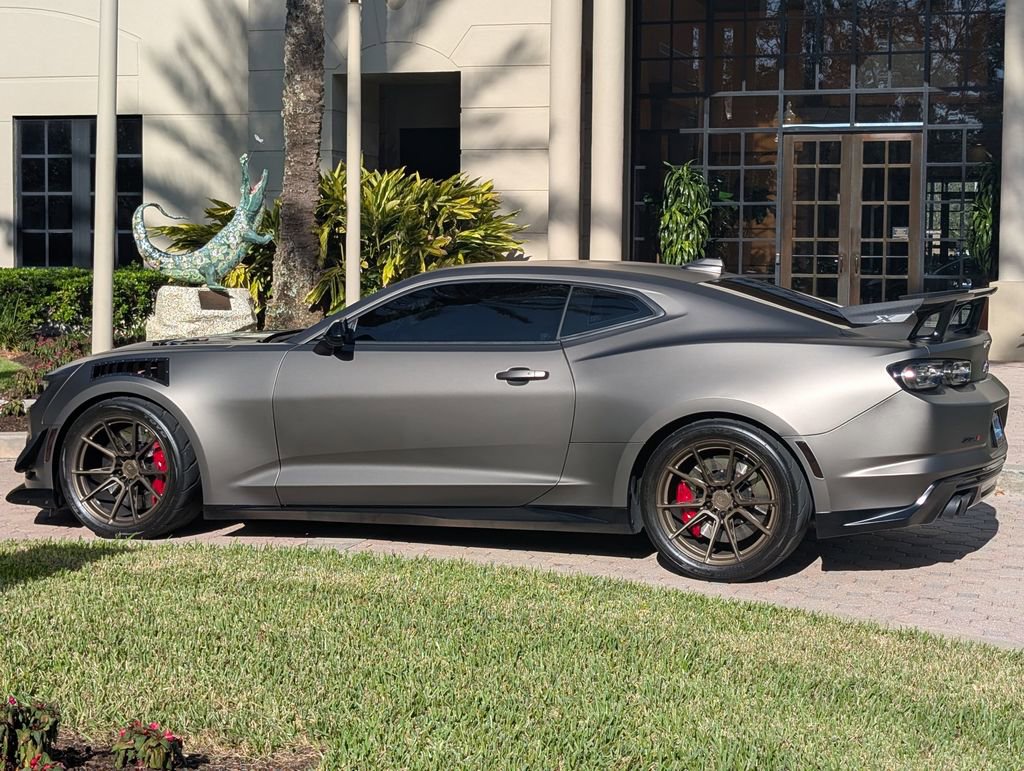 Used 2023 Chevrolet Camaro ZL1 RWD image 14