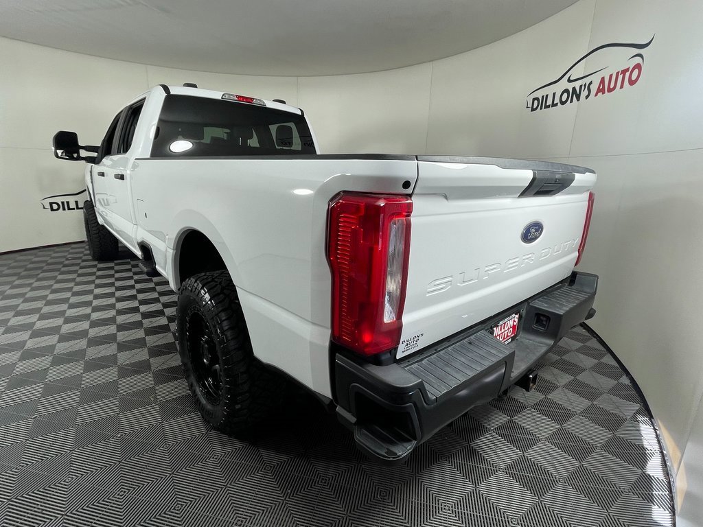 Used 2023 Ford F250 XL image 4