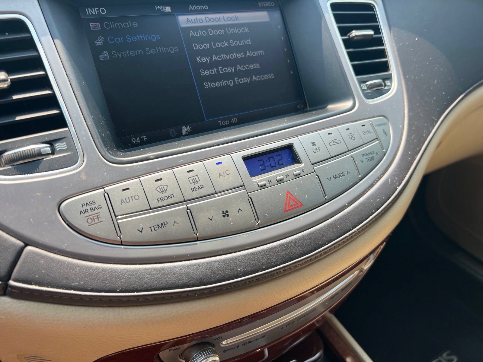 Used 2012 Hyundai Genesis 4.6 RWD image 20