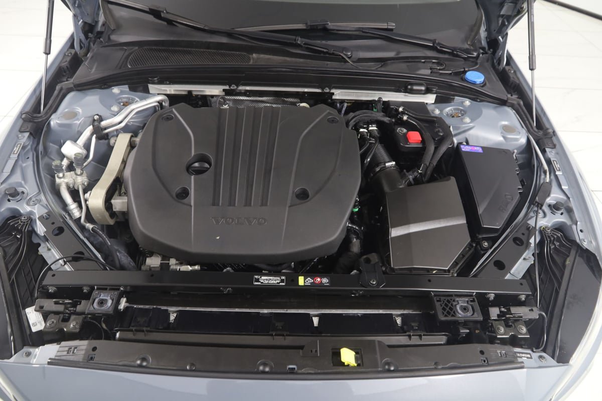 Used 2023 Volvo S60 B5 Plus AWD/4WD image 49