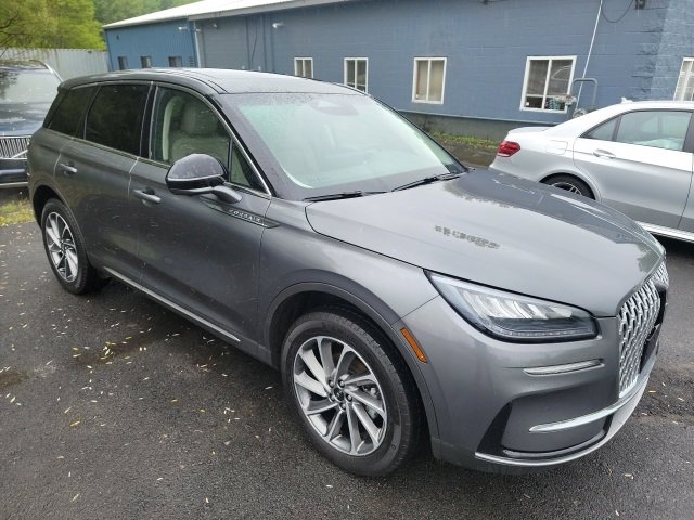 Used 2024 Lincoln Corsair AWD w/ Equipment Group 101A image 5
