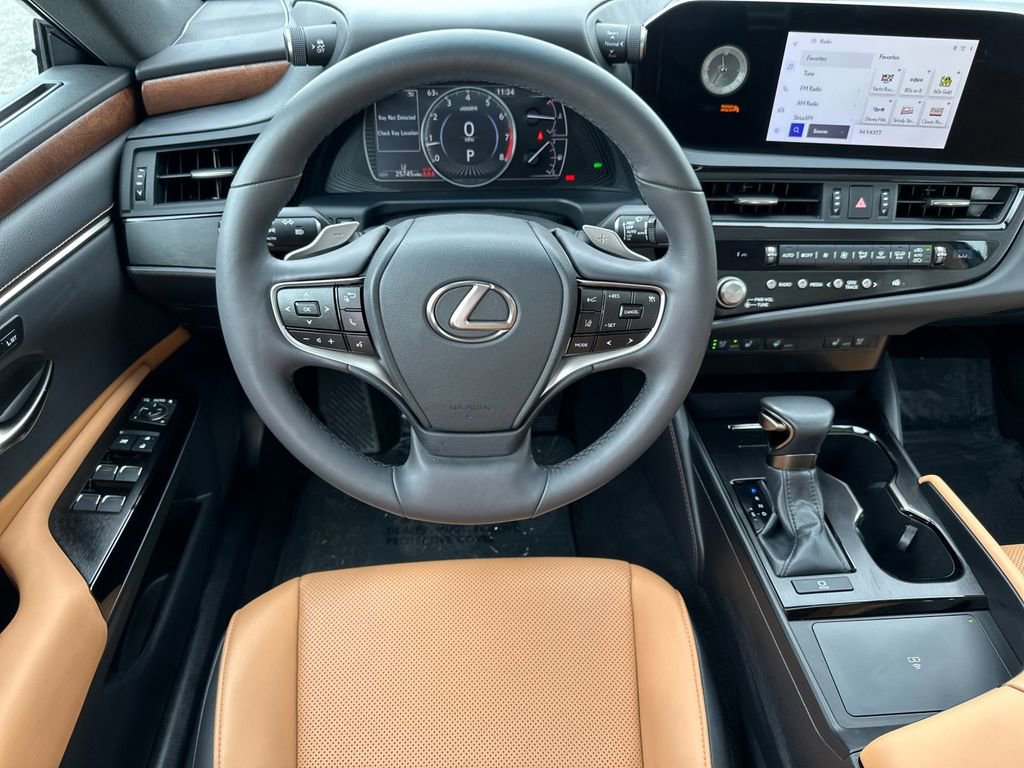 Used 2023 Lexus ES 350 w/ Premium Package FWD image 13