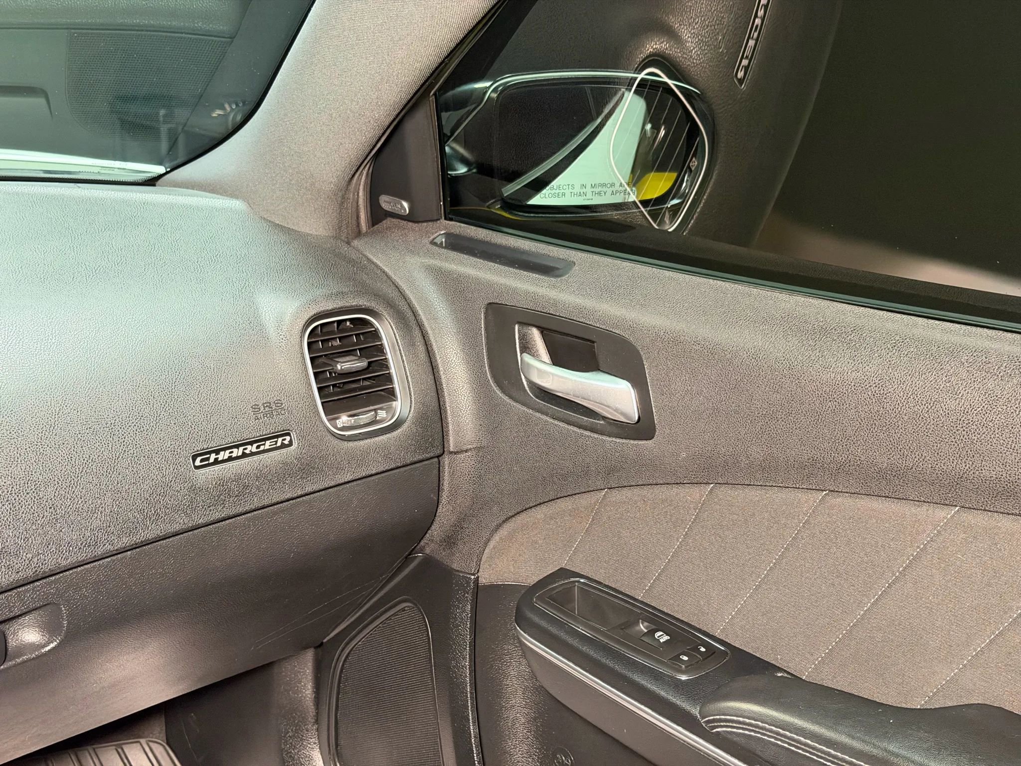 Used 2016 Dodge Charger R/T w/ Navigation & Travel Group image 25