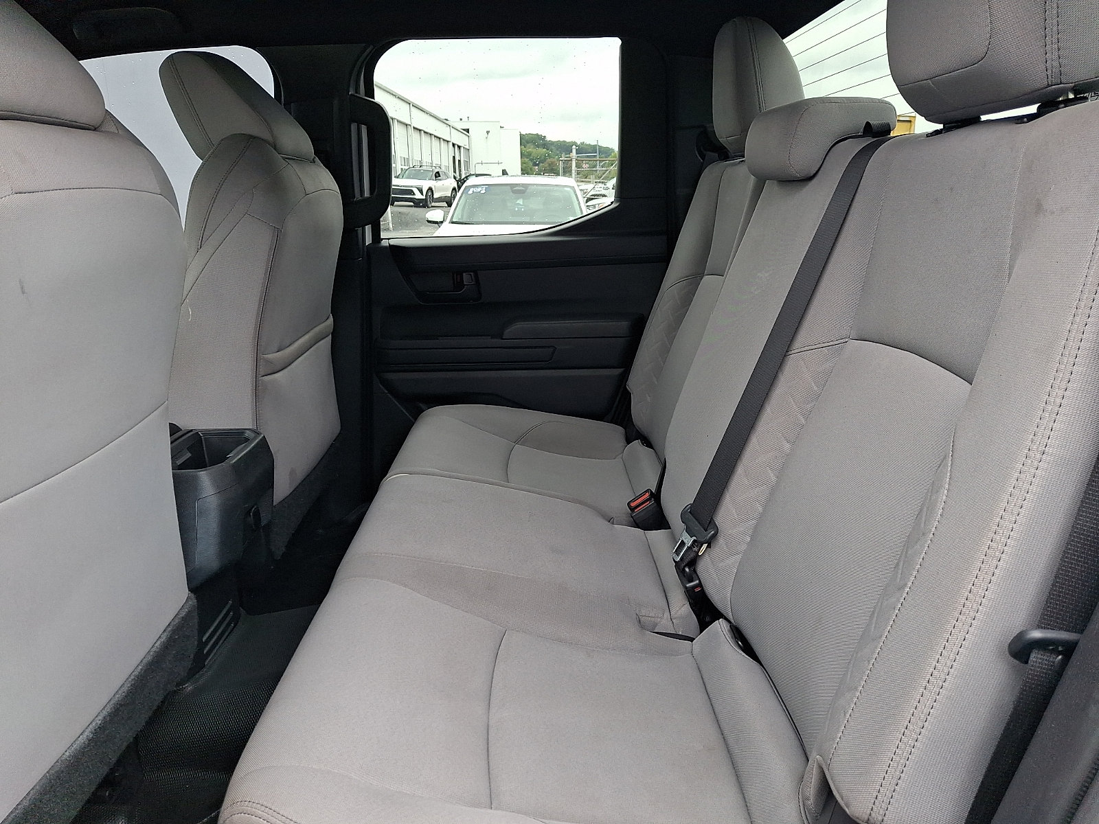 Used 2024 Toyota Tacoma SR5 AWD/4WD image 10