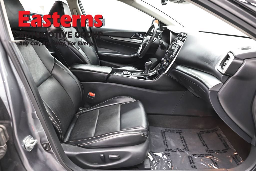 Used 2023 Nissan Maxima SV w/ Floor Mat Group FWD image 25