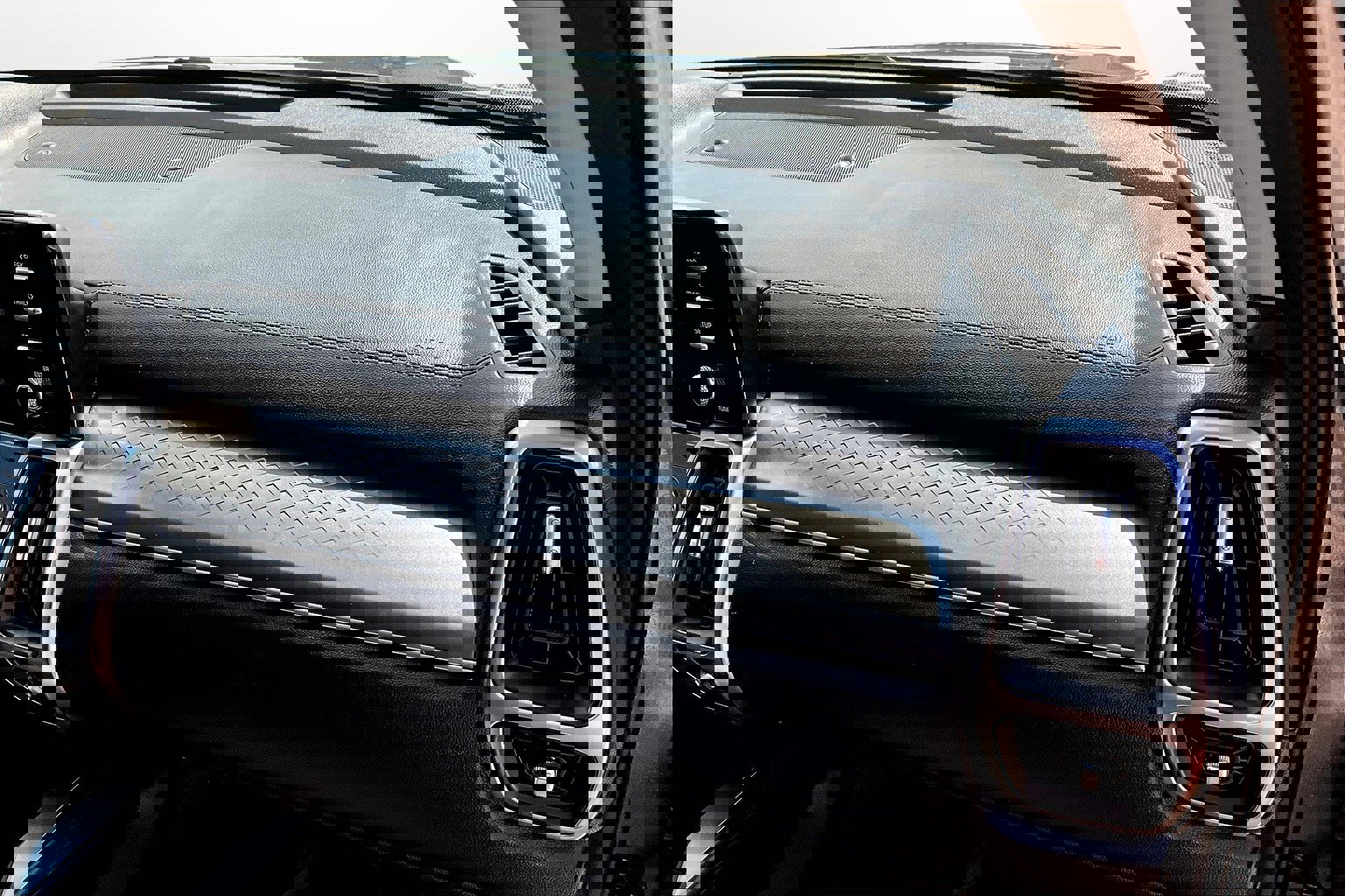 Used 2022 Kia Sorento LX image 21