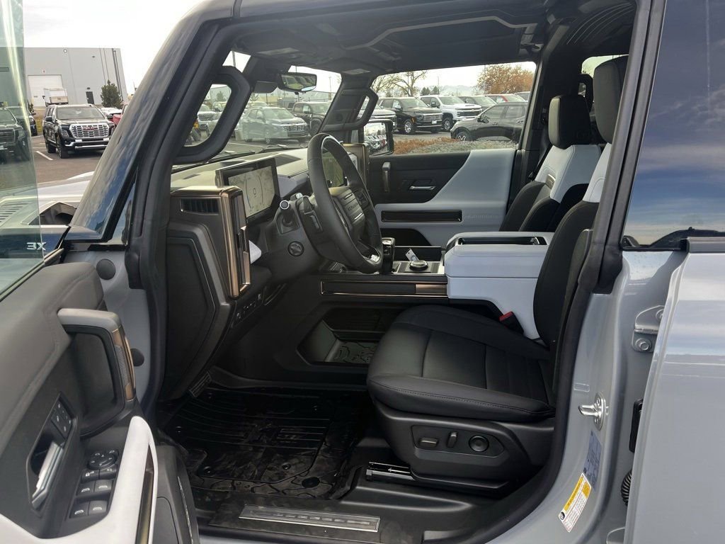 New 2025 GMC Hummer EV 3X w/ Extreme Off-Road Package image 26