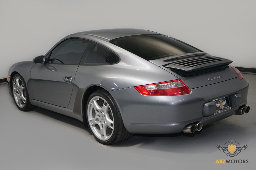 Used 2005 Porsche 911 Carrera image 6