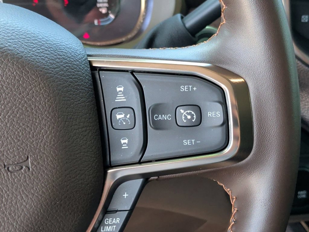 Used 2026 RAM 2500 Limited AWD/4WD image 20