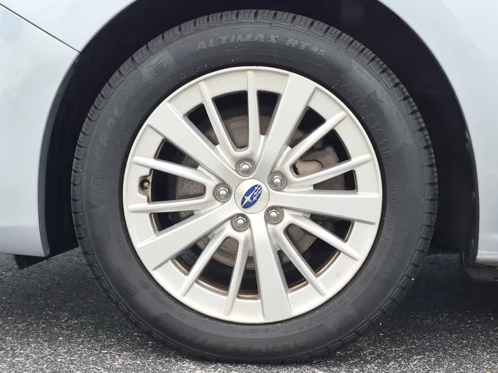 Used 2018 Subaru Impreza 2.0i Premium w/ Eyesight & BSD & Rcta AWD/4WD image 6