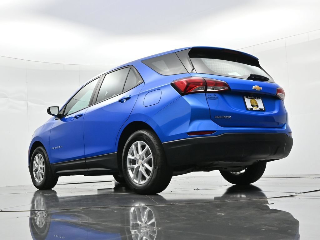 Used 2024 Chevrolet Equinox LS w/ LPO, Floor Liner Package FWD image 18