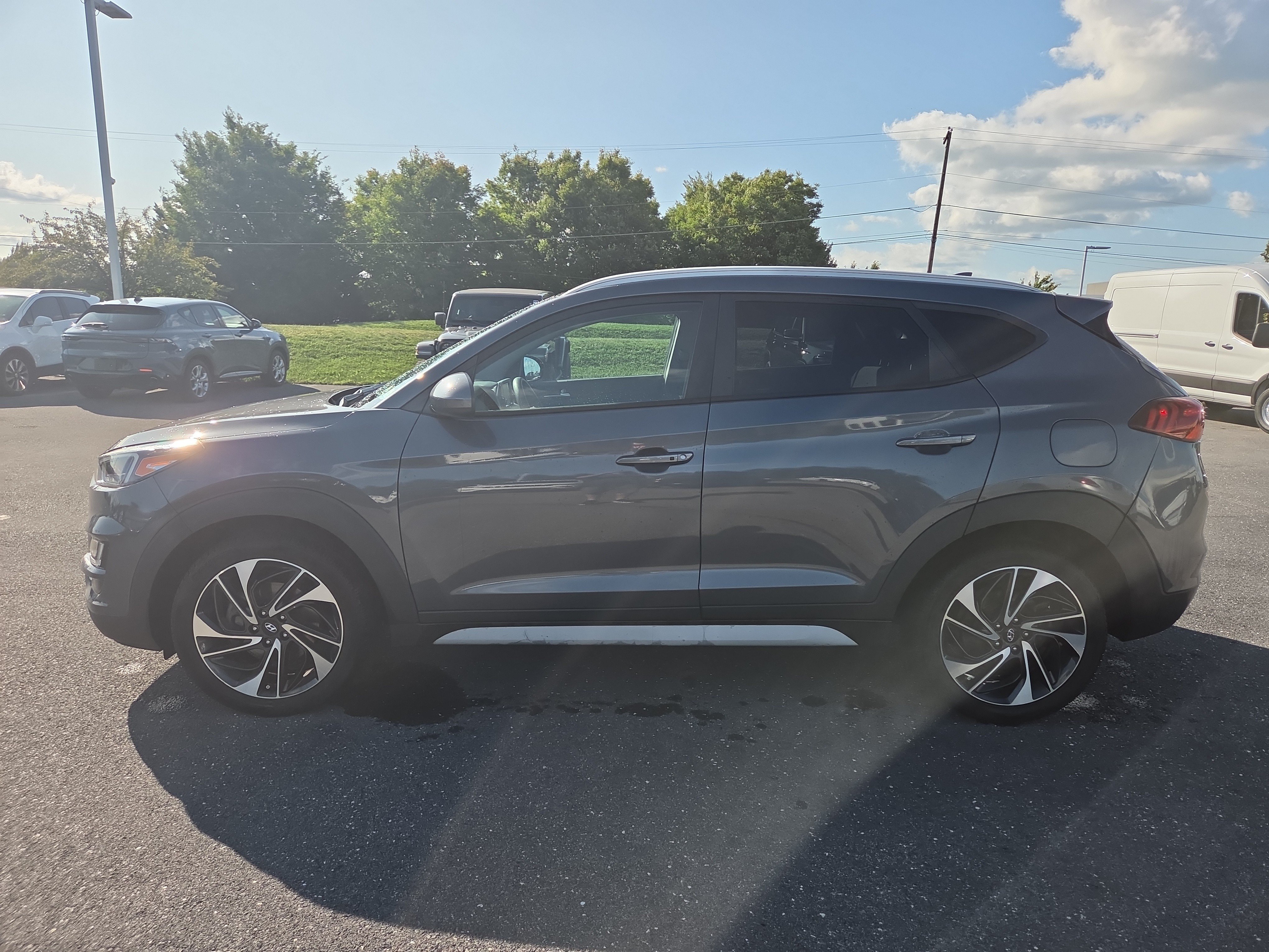 Used 2019 Hyundai Tucson Sport w/ Cargo Package AWD/4WD image 11
