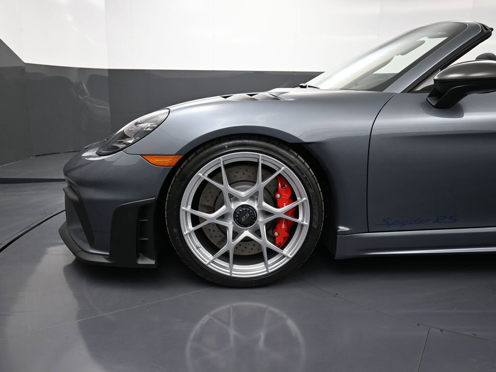 Certified 2025 Porsche 718 Boxster Spyder RS image 12