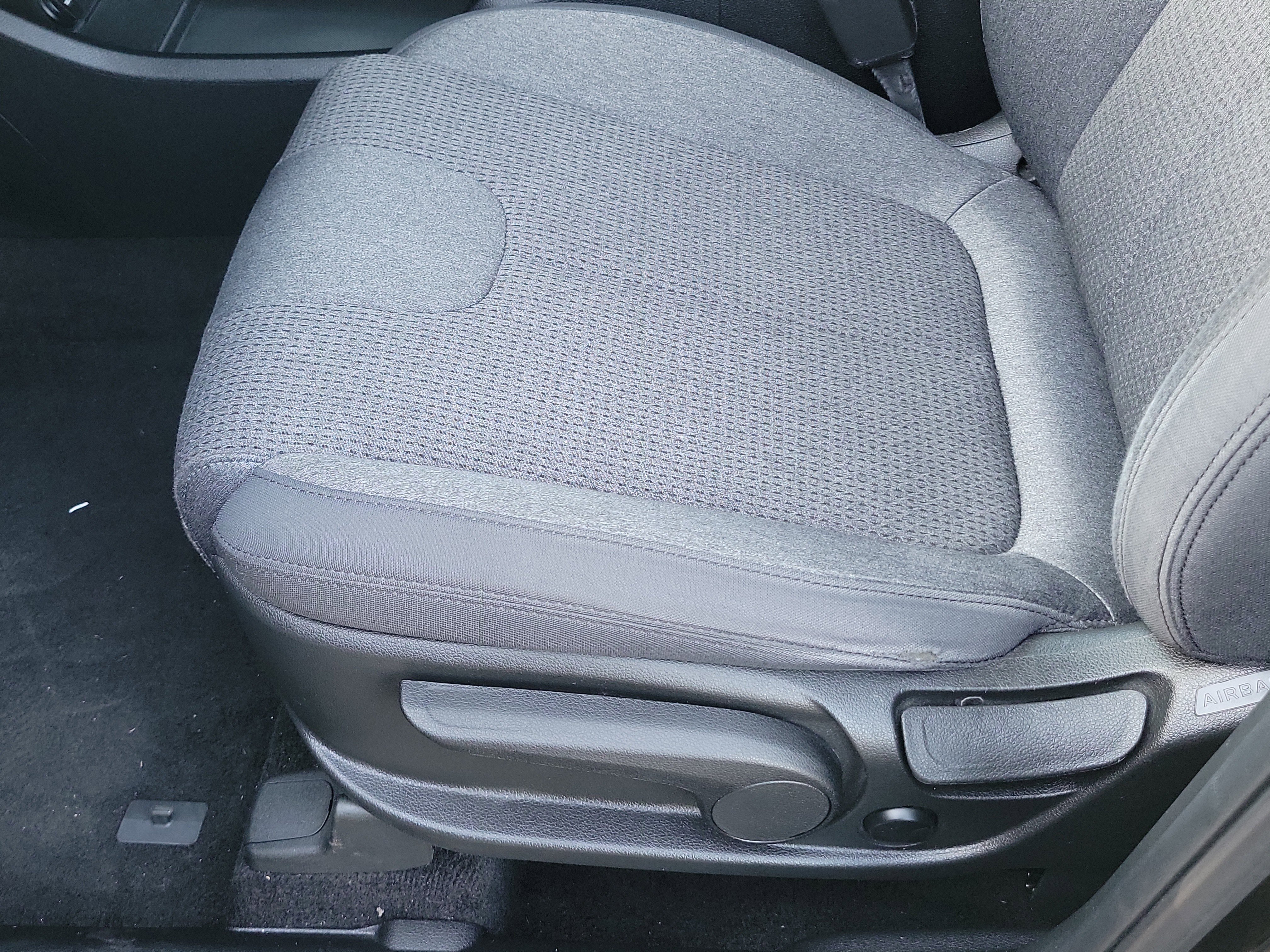 Certified 2023 Hyundai Santa Fe SE image 21