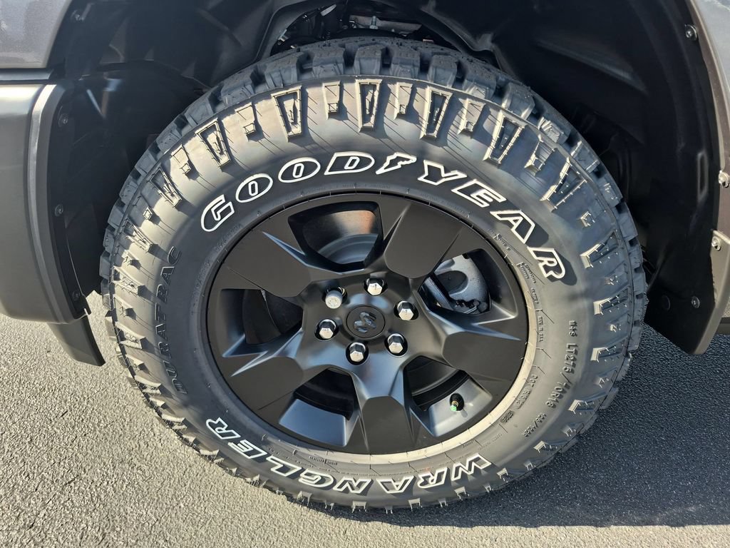 New 2026 RAM 1500 Warlock AWD/4WD image 9