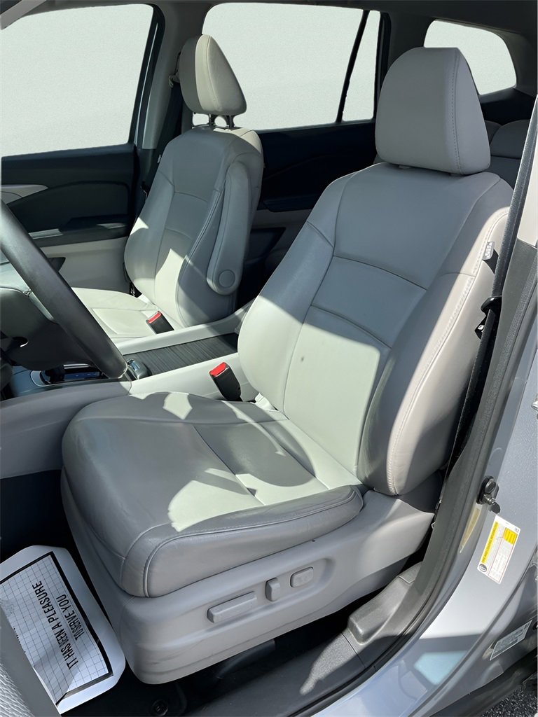 Certified 2018 Honda Pilot EX-L image 35