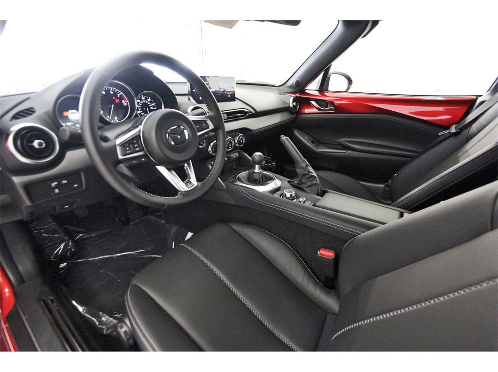 New 2025 MAZDA MX-5 Miata RF Grand Touring image 8